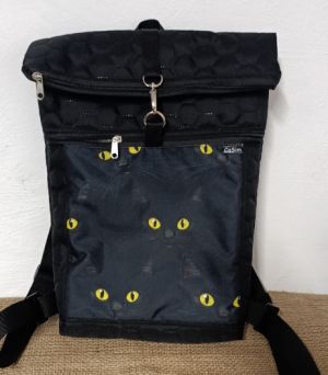 Překlápěcí batoh